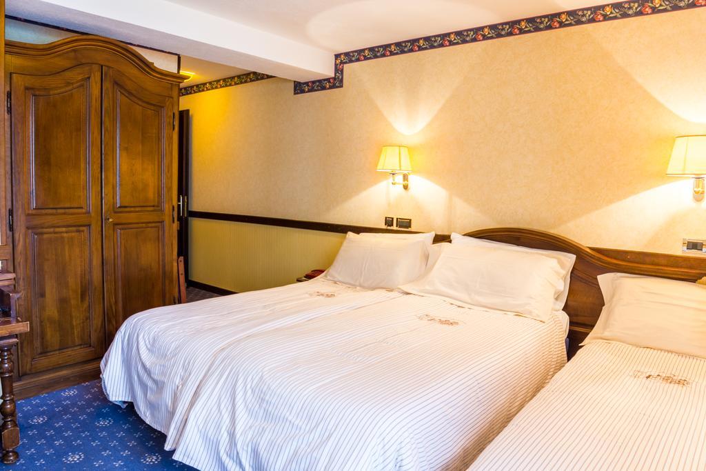 Hotel Petit Prince Antagnod Luaran gambar